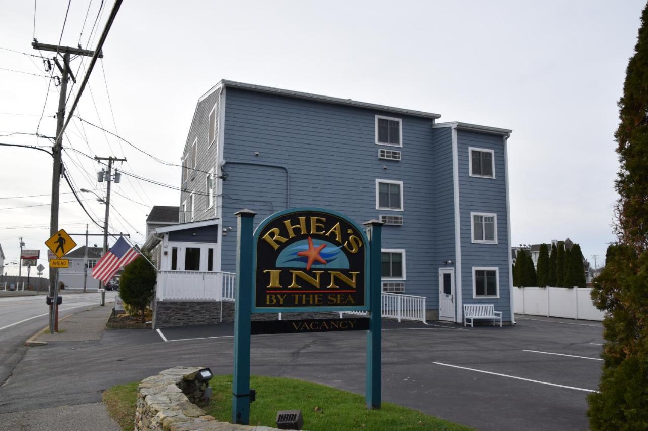Hotel Rhea's By The Sea